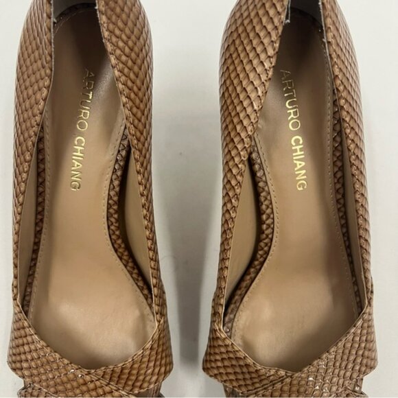 Arturo Chiang Alexis Textured‎ Leather Peep Toe Pumps Size 8 - Picture 3 of 13